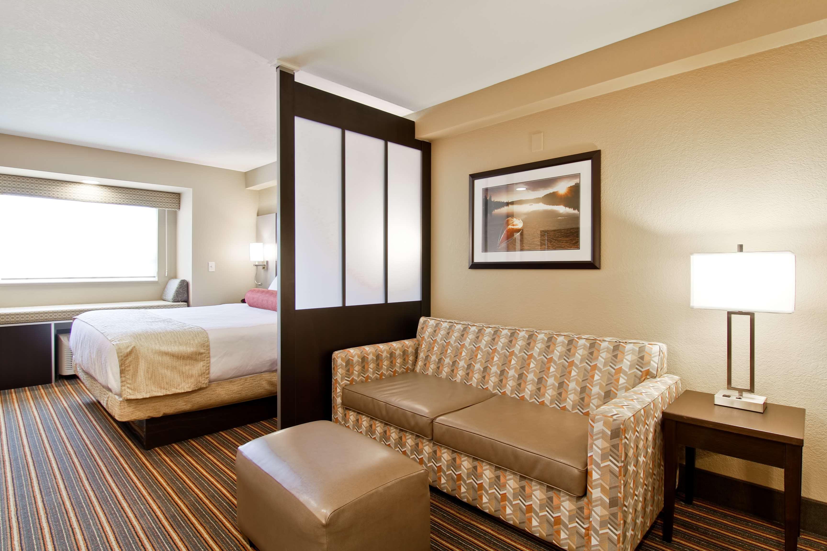 Best Western Plus Woodstock Inn & Suites Exteriér fotografie